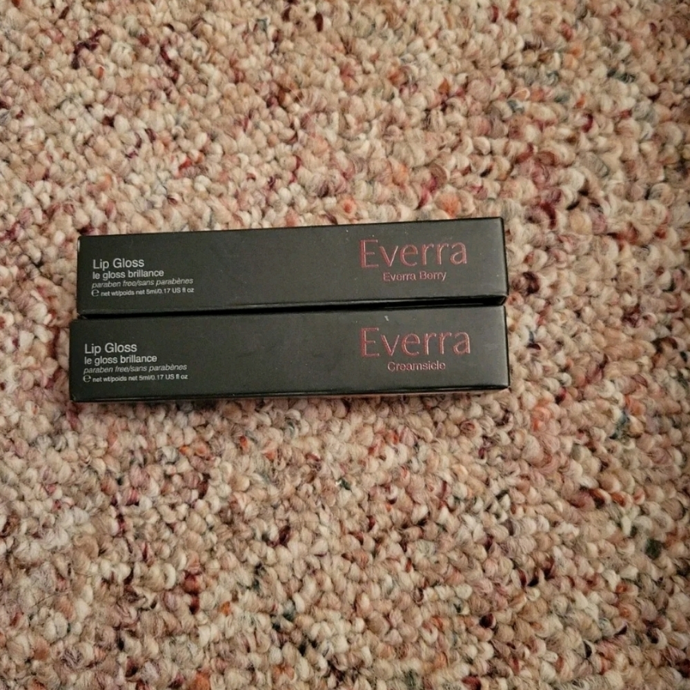 2 Everra Lip Gloss